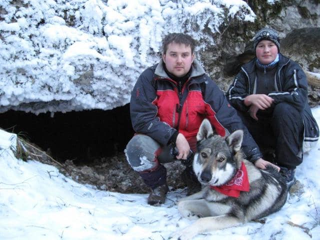 Read more about the article Prieskum terénu nad Novou Stanišovskou jaskyňou.